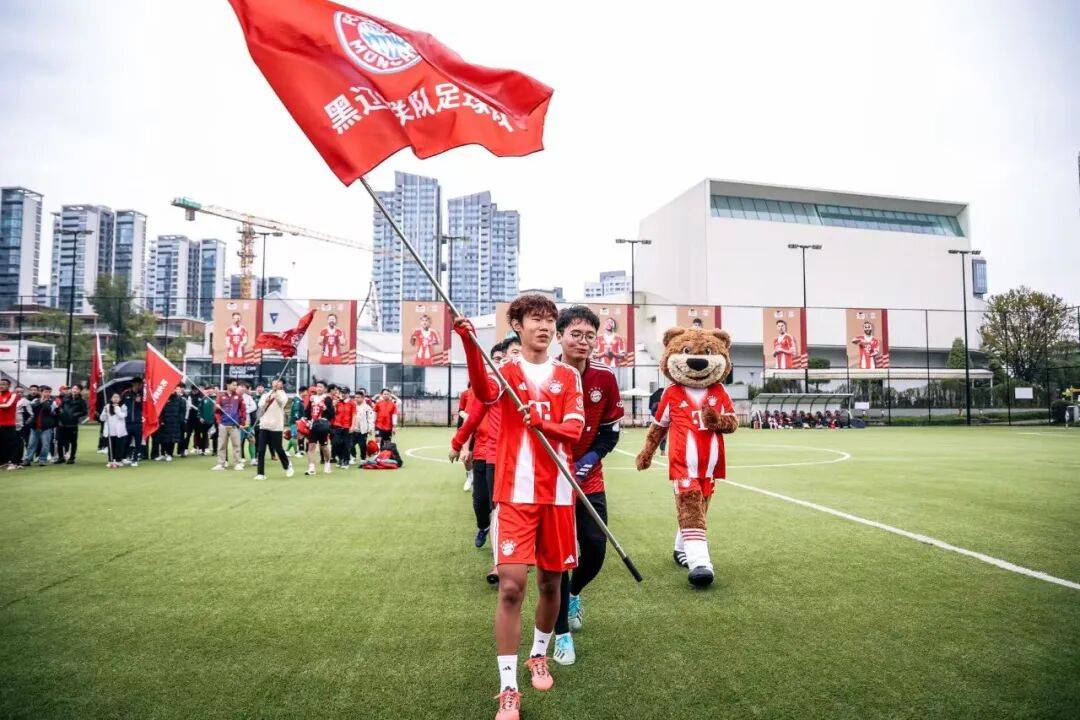 包含加时末段体能课后,拜仁慕尼黑迎来里程碑备战全明星赛,目标明确,赛季目标并未改变的词条 包含加时末段体能课后,拜仁慕尼黑迎来里程碑备战全明星赛,目标明确,赛季目标并未改变的词条