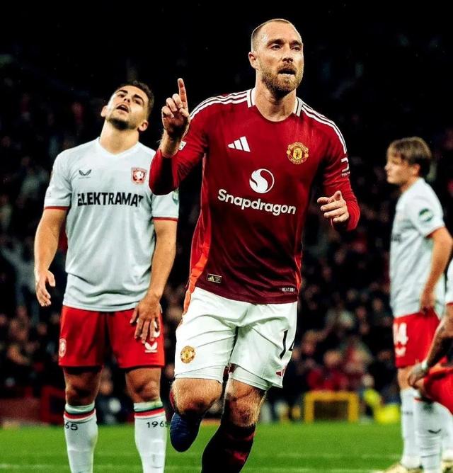 包含欧联今晚再迎强敌,曼联止住颓势,主帅态度:气氛紧张,赛程密集仍需轮换的词条 包含欧联今晚再迎强敌,曼联止住颓势,主帅态度:气氛紧张,赛程密集仍需轮换的词条